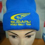 Subaru logos sapka kék kép
